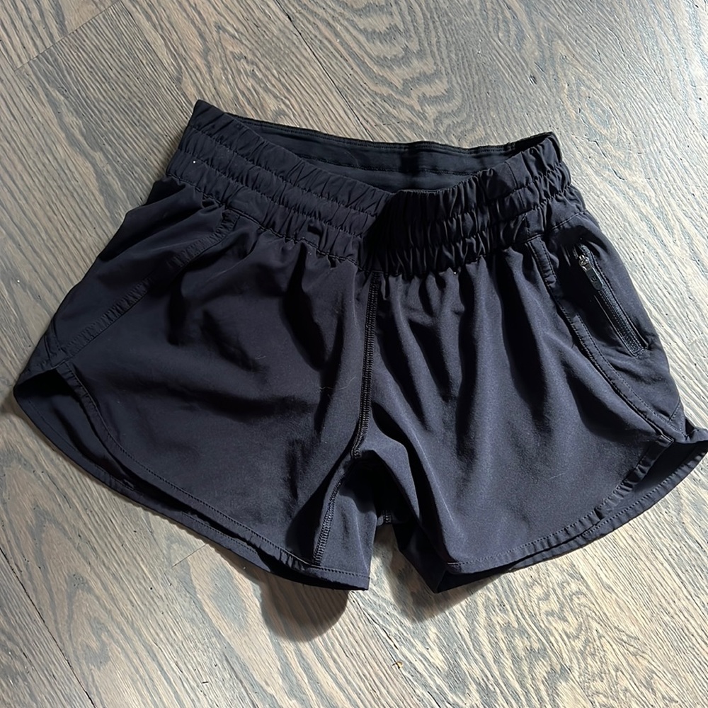 Black lululemon shorts size 6